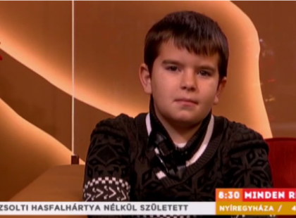 SEGÍTS EGY MEGOSZTÁSSAL AZ ANYUKÁNAK, HOGY MEGMENTHESSE GYERMEKÉT!