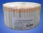 Az ember csak rágta, rágta, de sokat mondok ha maximum 5 percig volt valami íze, de jó volt felvágni vele a haverok előtt. Persze azonnal lebuktam, hogy nem igazi cigi, de vettük, mint a cukrot. :) De ez kb. olyan, mint az alkoholmentes sör :) Az ember előtt elhúzzák a mézes madzagot aztán jön a szomorú igazság... :) Nyomj egy lájkot vagy oszd meg, ha Te is rágtad! :)