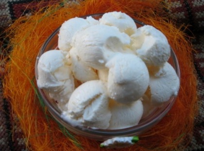 Madártej fagylalt, mámorító íze van és az elkészítése egyszerűbb mint várnád!