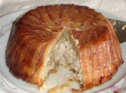 Fantasztikus húsvéti főétel: Csirketorta