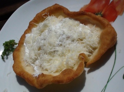 Kefíres (hűtős) lángos, több napig eláll a hűtőben :)