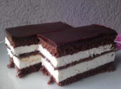 Kinder szelet – habkönnyű édesség, könnyű recept!