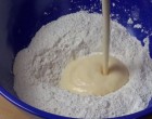 Soha többé nem fogsz fánkot vásárolni ha megtanulod ezt a tökéletes és gyors házi receptet!