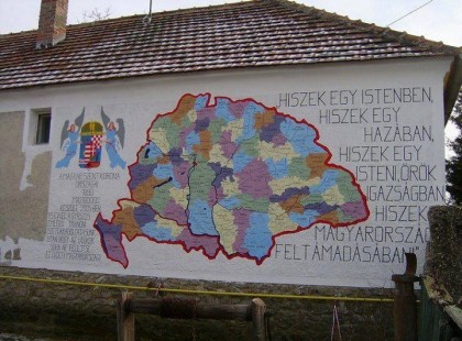 Hiszek egy Istenben, hiszek egy hazában