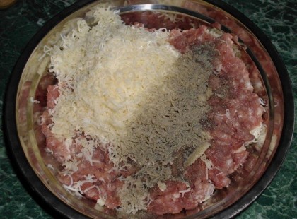 Darált húsos rántott szelet, egy fantasztikusan finom ötlet. Fotókkal lépésről lépésre :)