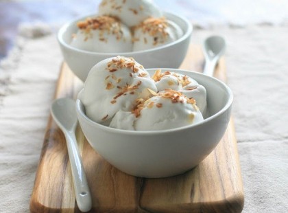 Kókuszfagylalt – az igazi főzött fagyi receptje, mámorítóan krémes és ínycsiklandó!