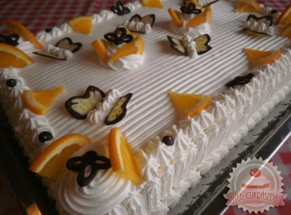 Narancsos oroszkrém szelet