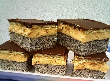 Csoda fincsi mákos krémes süti, a nagy kedvencünk!!