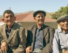 Ezt a történetet mindenkinek ismernie kell! Mielőtt viszont teljesen elolvasnád írd meg nekünk te melyik öreget választanád a 3 közül?