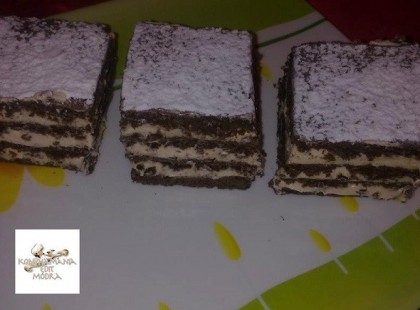 Kakaós lapok,vaníliás krémmel töltve