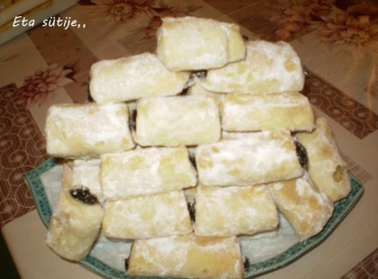 Omlós lekváros rudacska Eta módra