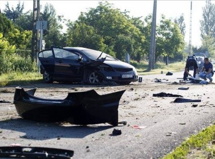 Az ember szíve megszakad.