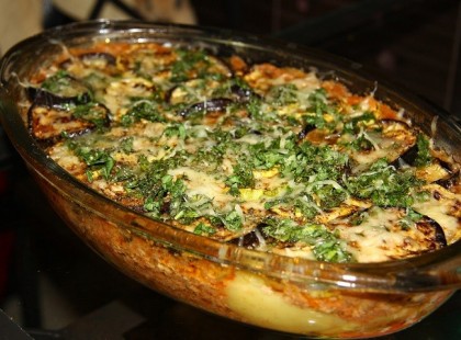 Rakott padlizsán mennyei raguval, első kóstolásra a kedvenced lesz!