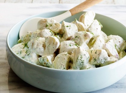 Kapros újburgonya-saláta, nagyon ínycsiklandó! Nem a hagyományos recept!