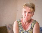 Áram nélkül nyomorog gyerekeivel a vízfejű Gyöngyi