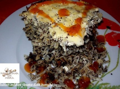 Rakott mákos tészta