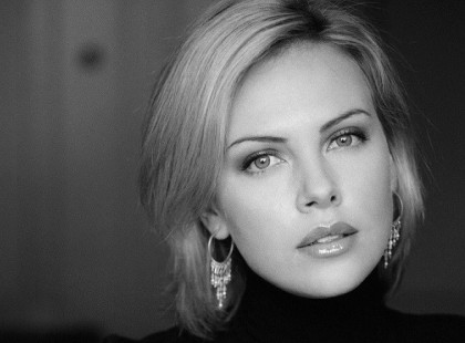 Szeréni S. Péter: Amíg a nő a szívére hallgat, addig szép marad nyolcvan évesen is