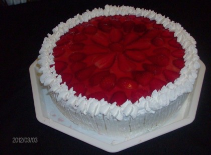 Epertorta vaníliás krémmel