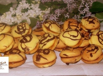 A finom és omlós Néró süti, mintha a gyerekorom íze jönne vissza...