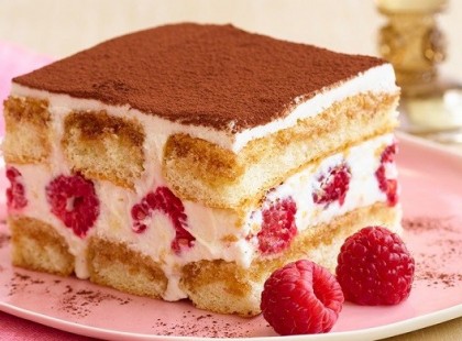 Málnás krémes tiramisu – ízletes, gyümölcsös felüdülés!