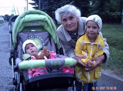 Kedves Ismerőseim- nem Ismerőseim!