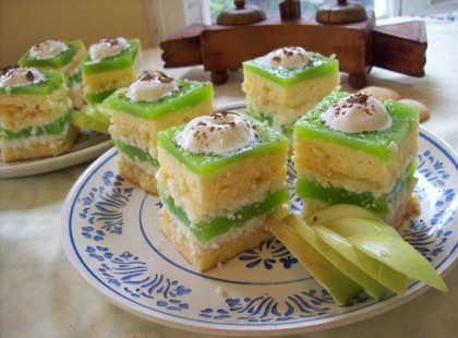 ZÖLDALMÁS SÜTEMÉNY RECEPT