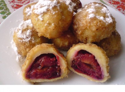 Szilvásgombóc friss szilvából