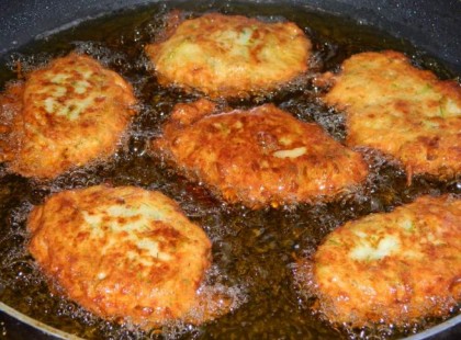 Cukkinis burgonyafasírt – villámgyors és olcsó finomság! Képtelenség ráunni!