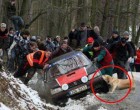 A jó kutya ott segít, ahol tud. A jó kutya hűséges, megbízható és kérés nélkül is ott terem.Sok kis segítség sokra megy! Igazi hű barát, aki önzetlenül segít. Most mondja valaki, hogy némely állatnak nincs több esze, mint némely embernek. Lenne mit tanulnunk tőle... Nyomj egy lájkot, ha TE is így gondolod! :)