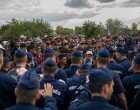Azok a Szigetvár és környéki rendőrőrök akik Röszkénél védték a hazámat nálam ingyen ebédelhetnek