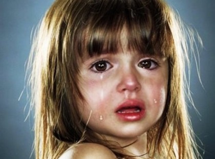 A sötétben hozzám bújt és azt mondta