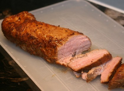 Csoda finom egyben sült sertéshús – a húsrajongók kedvenc étele!