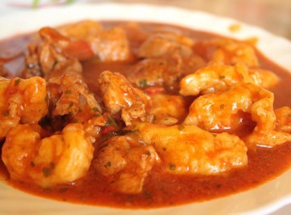 Csodás szaftos pörkölt nokedlivel – az álom étel! Mindenkit lenyűgözhetsz vele!