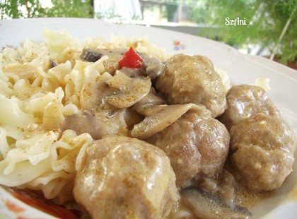 Mai ebédünk, Húsgombóc bakonyi módra Ízletes, gyors fogás a család asztalára!