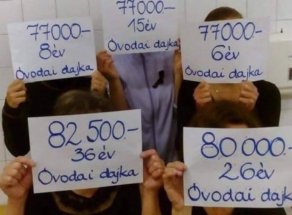 Nevetséges fizetések igaz? Pedig a mi gyerekeinket nevelik! Alamizsnáért dolgoznak ők is, mint szép hazánkban nagyon sokan és ahogy a képen is látható mindegy is, hogy ezt hány éve teszik, mert nincs megbecsülve sem maga a munkavégzés, sem pedig a munkában eltöltött évek sem. Nyomj egy lájkot, ha ez szerinted is szomorú!