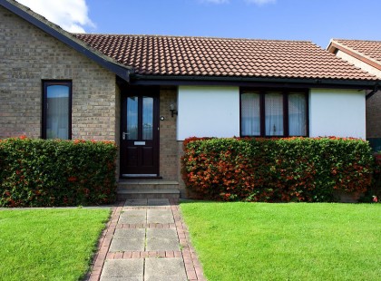 MOST NAGYON OLCSÓN JUTHATSZ SAJÁT OTTHONHOZ! - ÍGY VEHETSZ 1 MILLIÓÉRT CSALÁDI HÁZAT - CSALÁDI HÁZAK, LAKÁSOK NAGYON OLCSÓN! Nagyon olcsón és könnyen lehet ingatlanokhoz jutni az új lehetőség segítségével.Bárki vásárolhat így, akár Te is! ITT VANNAK A RÉSZLETES INFORMÁCIÓK!