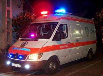 NEM az én fiam ,a mentős a neve Józsa Árpád ,de mélyen együtt érzek az édesanyával kinek kérésére osztottam a posztot