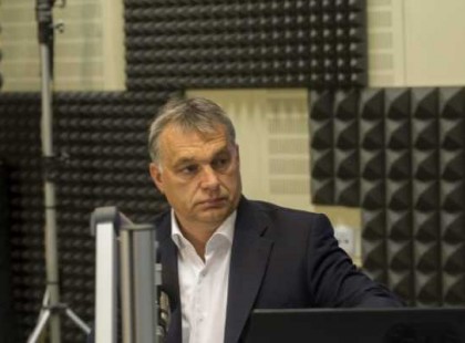 Orbán: kíváncsi lennék, ha valaki vízum nélkül be akar jutni az Egyesült Államokba, sikerülne-e élve