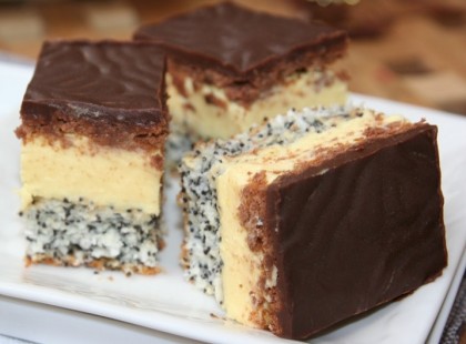 Pompás mákos krémes süti! Édes varázs, amely téged is lenyűgöz!