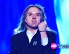Tóth Gabi Varga Miklós: Európájával nagyot alakított. Tilla szerint a harci verziót hallhattuk. Az biztos, hogy erőnek és hitnek nem volt híján Gabi előadása, de kell is most, mert sajnos aktualitása van szinte jobban mint bármikor. Szerintünk nagyon profin oldotta meg. Gyönyörű kifejezése együttérzésünknek a Franciaországban történt péntek 13- ai terrortámadás miatt... Nyomj egy lájkot, ha Neked is tetszett! :)