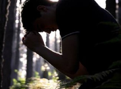 És akkor férj lettem, és elrontottam. De ezt akkor még nem tudtam. Dühös voltam, ha nem volt kész a vacsora, ha nem öltözött minden nap csinosan. Pöröltem vele, és közben nem vettem észre, hogy pocakot eresztettem.