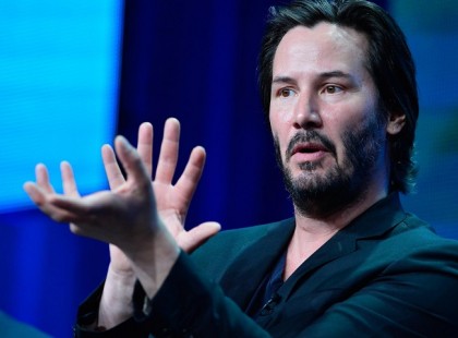 Azt hiszem mindannyian egyetérthetünk abban, hogy a tragédiák árnyékában is egy kiemelkedő személyiségű ember virágozhat! Bármin felül tudunk emelkedni! Nem számít mi történik az életedben, le tudod győzni! Mert az életet érdemes élni!!