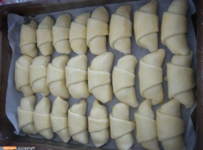 Olcsó porhanyós lekváros kifli tojás nélkül