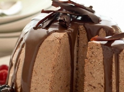 Csokoládés gesztenyebomba sütés nélküli káprázatos finomság!