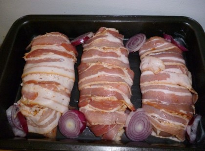 Almás pecsenye ínycsiklandóan ünnepi fogás. Fázisfotókkal lépésről lépésre