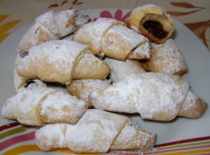 Joghurtos kifli kelesztés nélkül! Ez így eszméletlen jó :-)