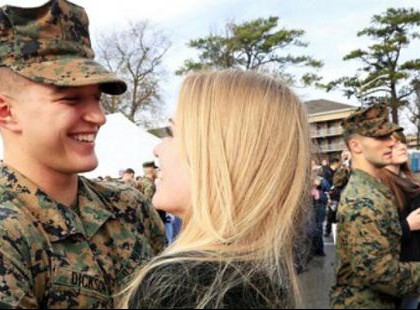 A katonát 35 férfival csalta a felesége, a bosszúja fantasztikus volt.