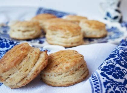 Nagymama lakodalmas omlós töpörtyűs pogácsája!