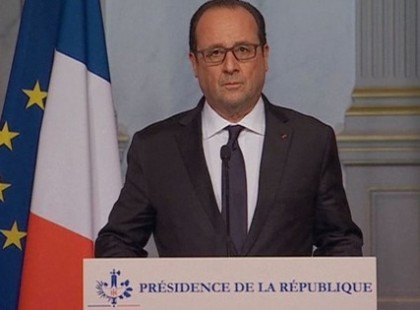 Schengennek ezzel vége. A francia elnök bejelentette, hogy lezárják a határokat.