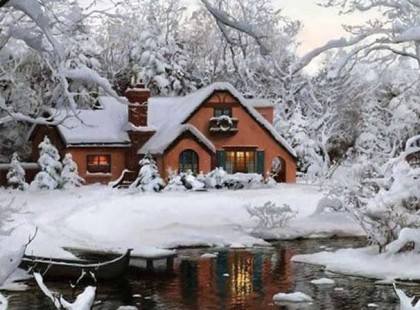 Közeledik ismét a várva várt karácsony, De lenne még számodra egy utolsó tanácsom. Tudom, voltál mélyen, s értek már el gondok, De kérlek, légy most hálás s tiszta szívből boldog.